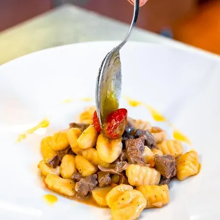 Cà Lazzaroni Gozzano